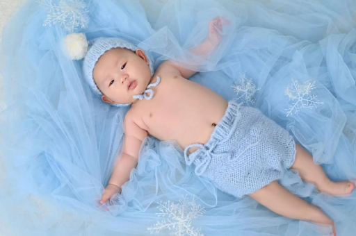 邢台宝宝间歇性斜视